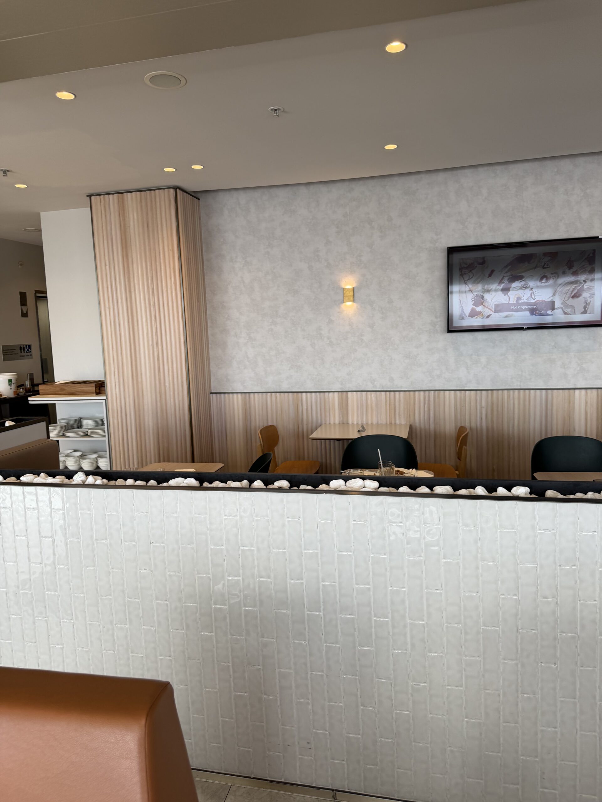 Plaza Premium Lounge Sydney Terminal 1 Review, Sydney Airport (SYD)